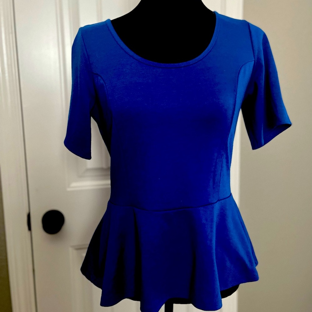 Royal blue top